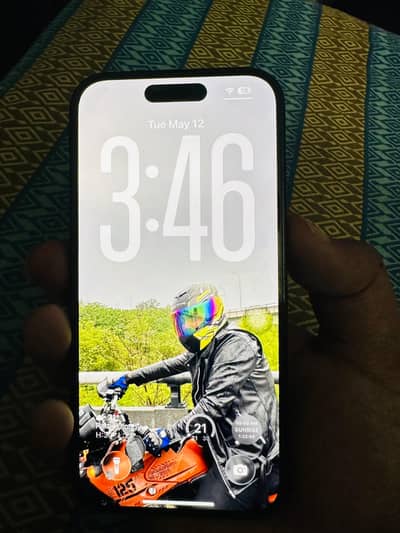 Apple iPhone 15