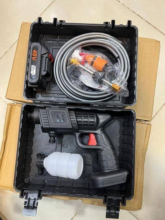 Single Battery Water Cleaning Gan Car Washer Gan Product Include 2 Water Nozzel 48V Battery Pipe Soap Liquis Bottle in Pakistan