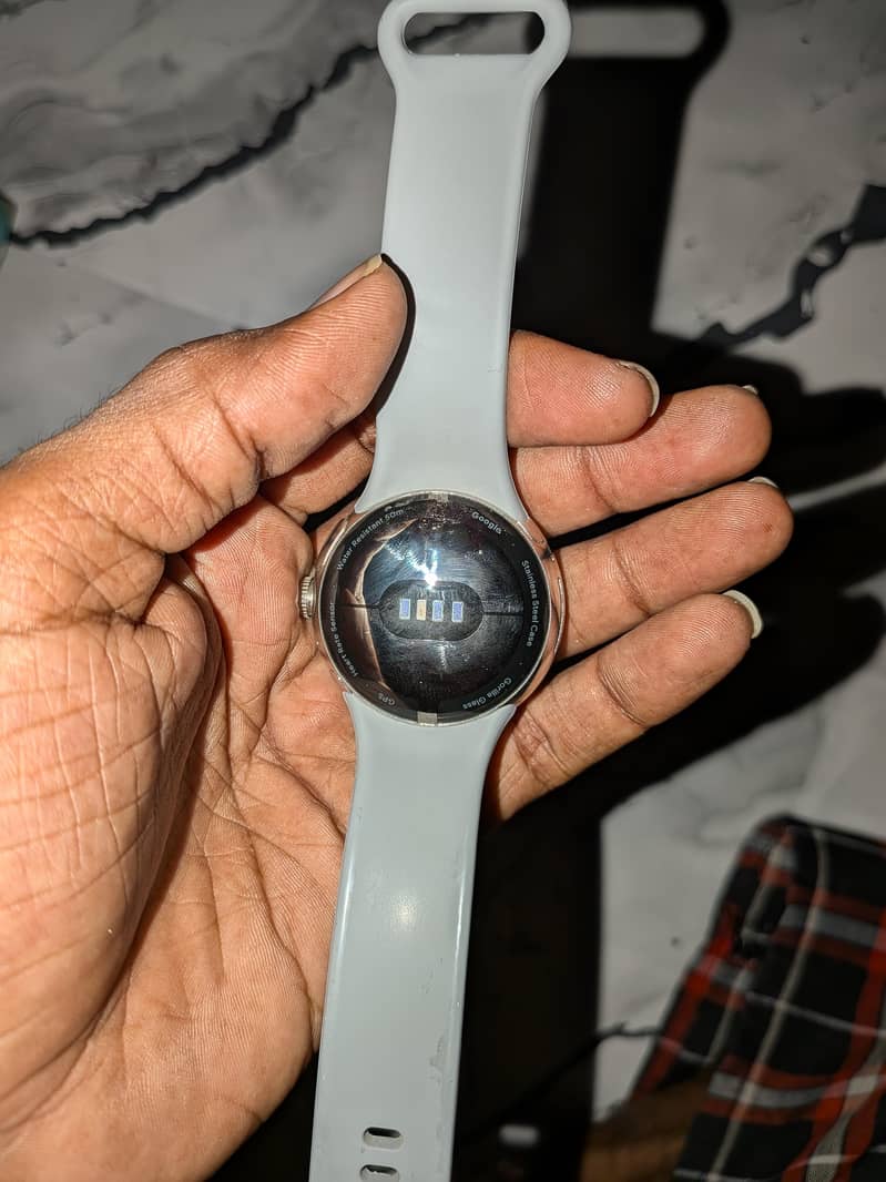 Google pixel watch ⌚ 10/10 condition 2