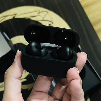 Black Airpods