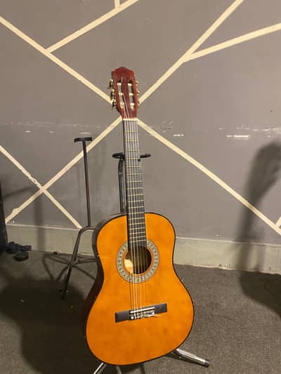 Accoustic guitar // classical guitar // Guitars Era