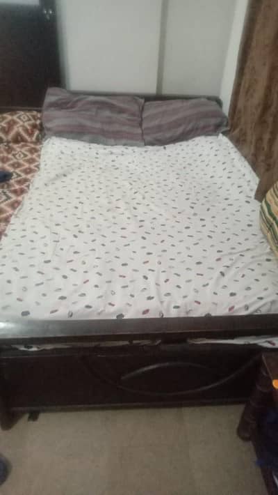 Single bed