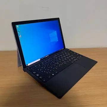 Microsoft surface pro6 i5 8th Generation 8GB 128 SSD NVME