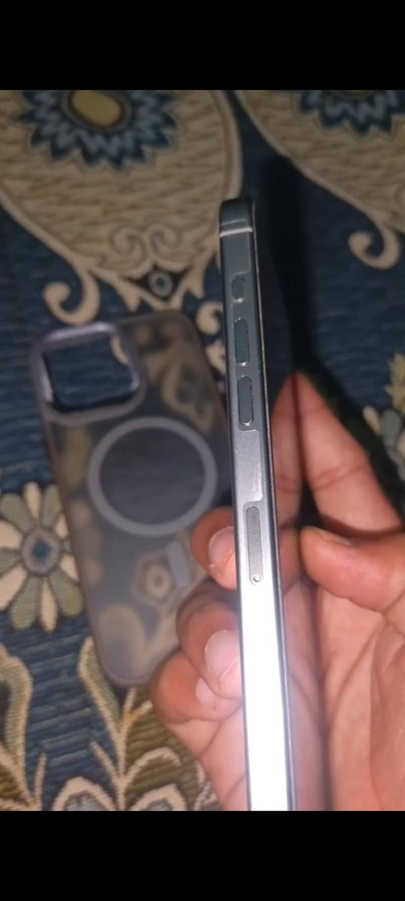 Iphone 15 pro max 3