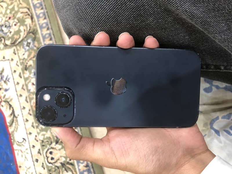 iPhone 13 3