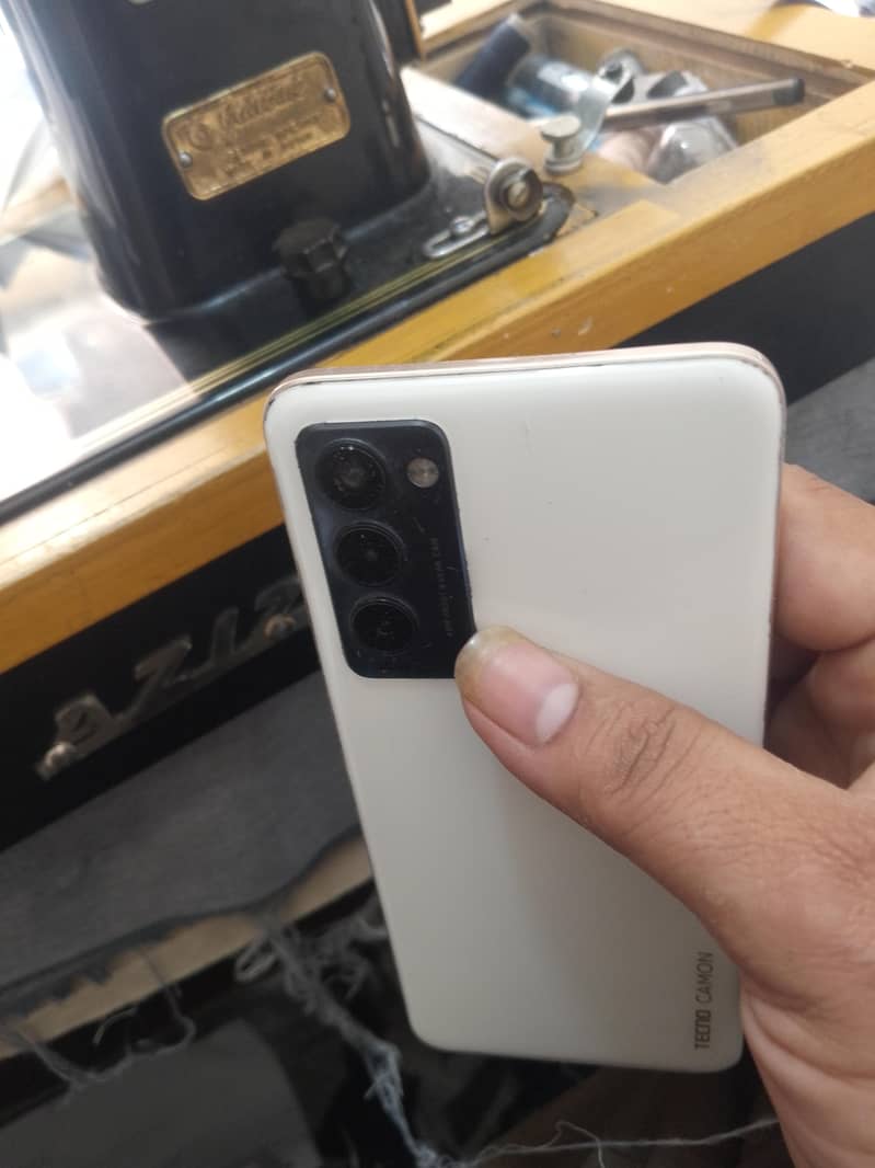 tecno camon 18t 7