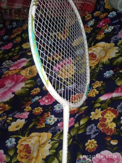 High quality single badminton racket
