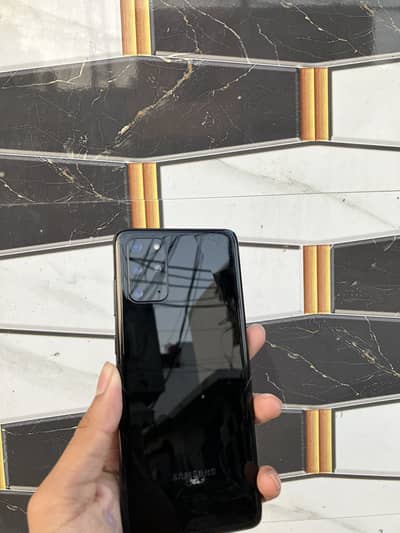 SAMSUNG S20 PLUS