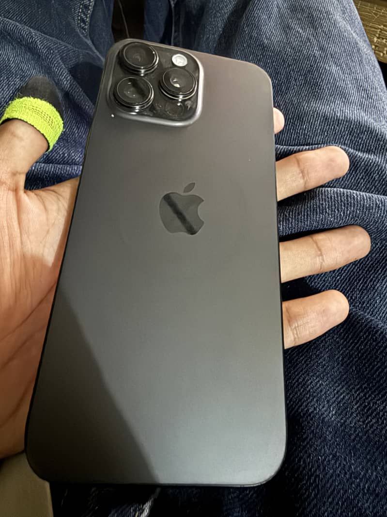 iPhone 16pro max 0