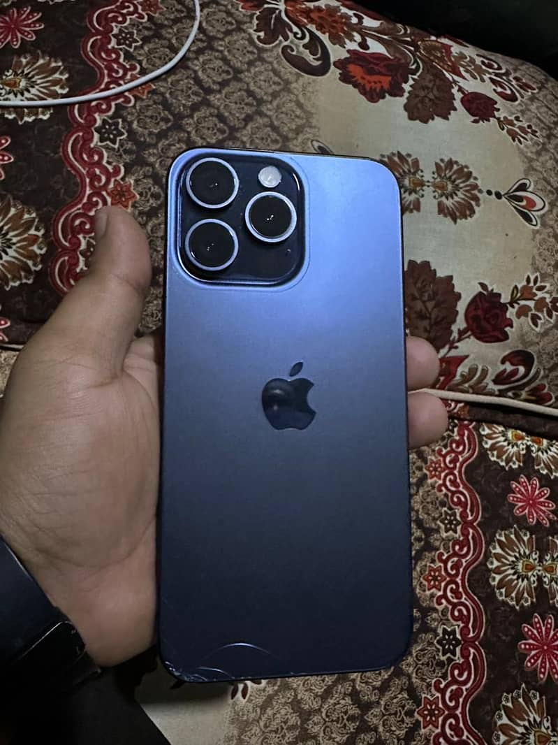 iPhone 15 pro max 7