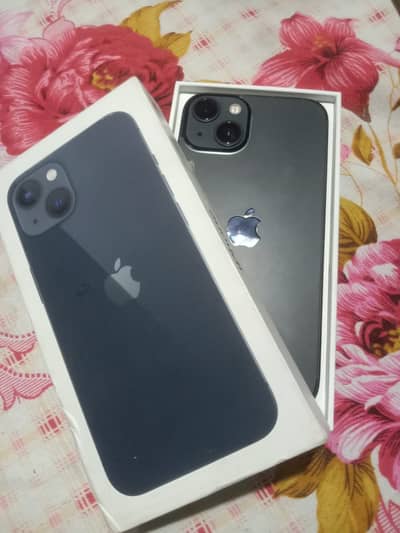 Apple iPhone 13