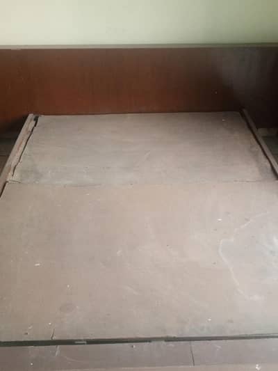 wood bed