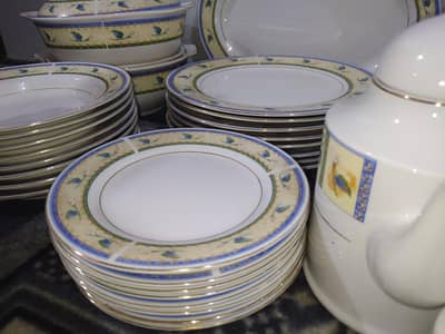 Dinner set 8 person