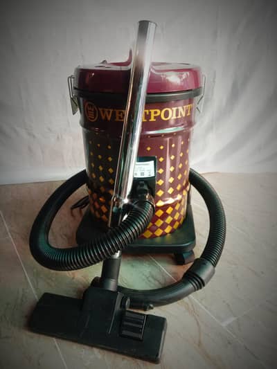 Westpoint 21- liter drum vacuum cleaner JUST LIKE NEW!!