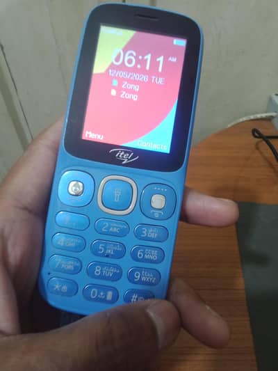 itel dual sim mobile