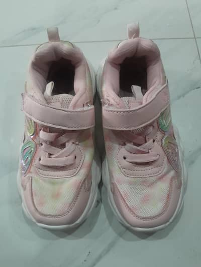 Imported kids joggers for 8 y/o