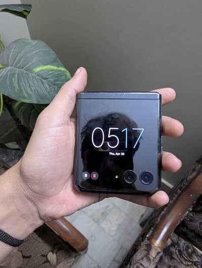 MOTOROLA RAZR PLUS