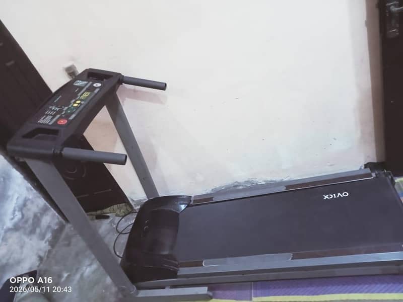 Treadmill running machine 1