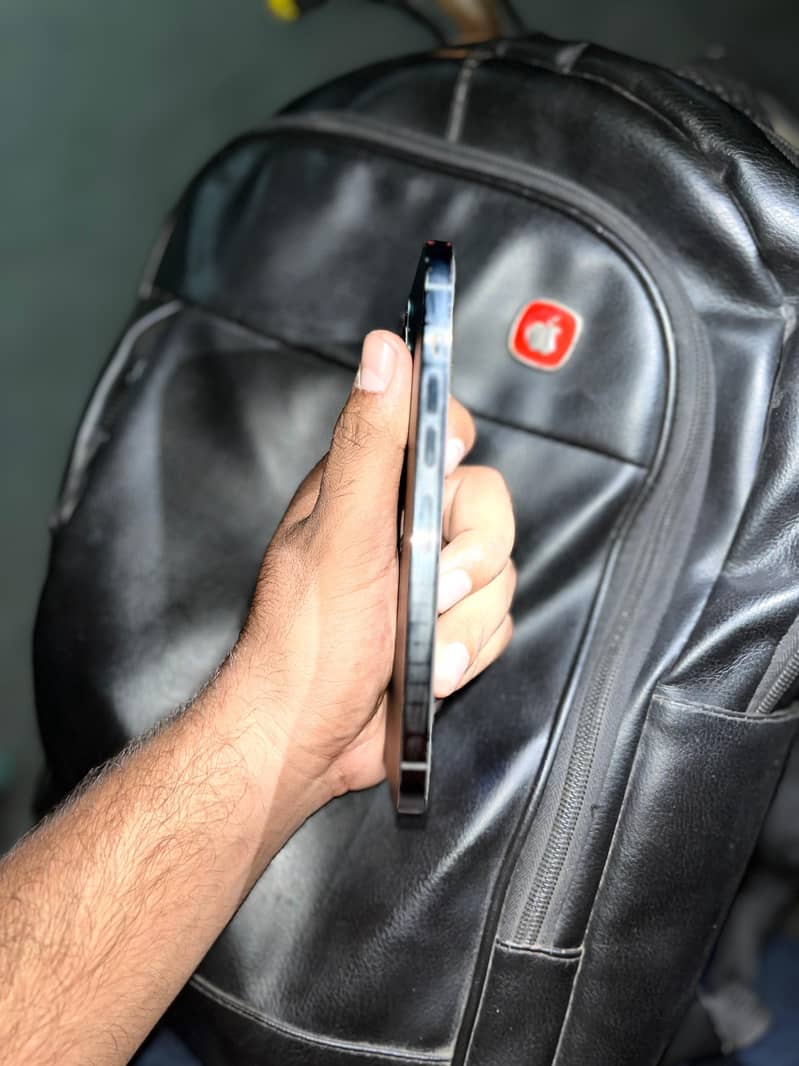 iphone 13 pro max 3
