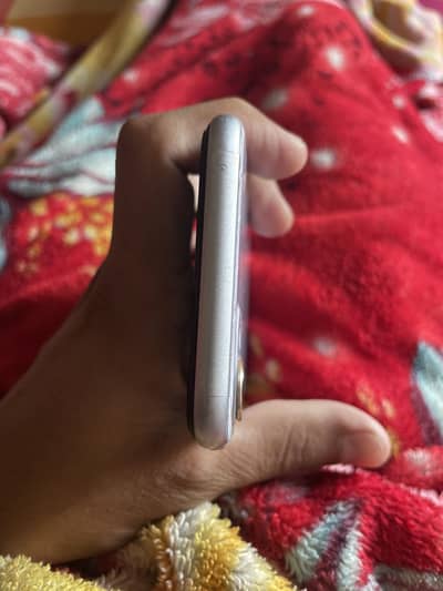 I phone 11 factory unlock