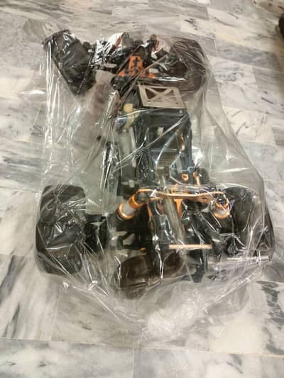 RC BAJA 5B 1/5 PETROL PRICE LIKE NEW