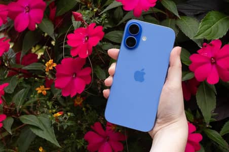 Urgent Sale 10/10 iPhone 16 Non PTA 128 GB with original Box