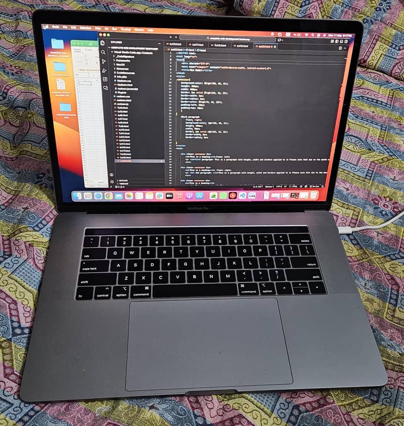 MacBook Pro  2018 0