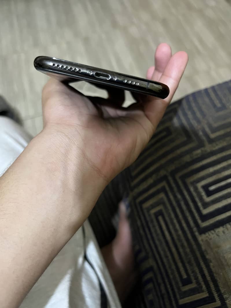 IPhone XS Max 2