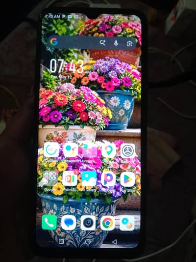 Infinix hot 11 play 4/64gb , 10/9 condition PUBG smooth