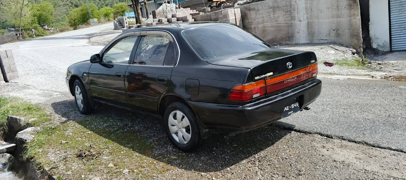 Corolla XE 6
