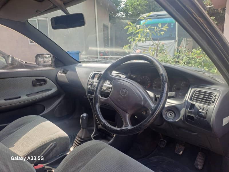 Corolla XE 19