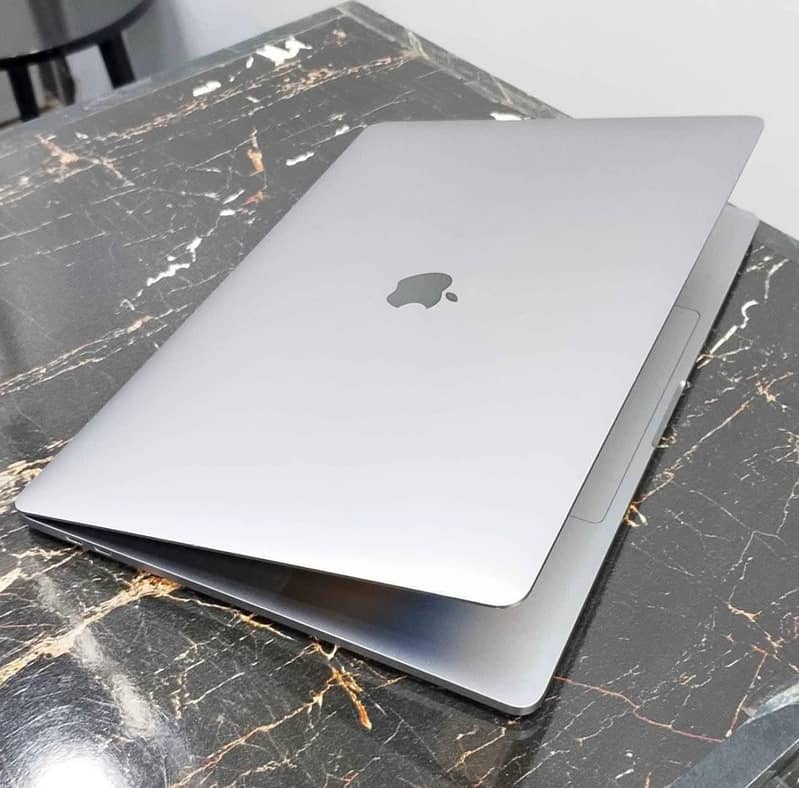 macbook pro 2019 1