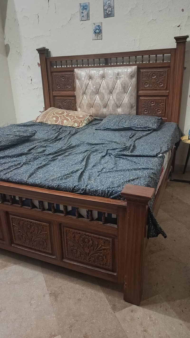 Bed & Dressing 5