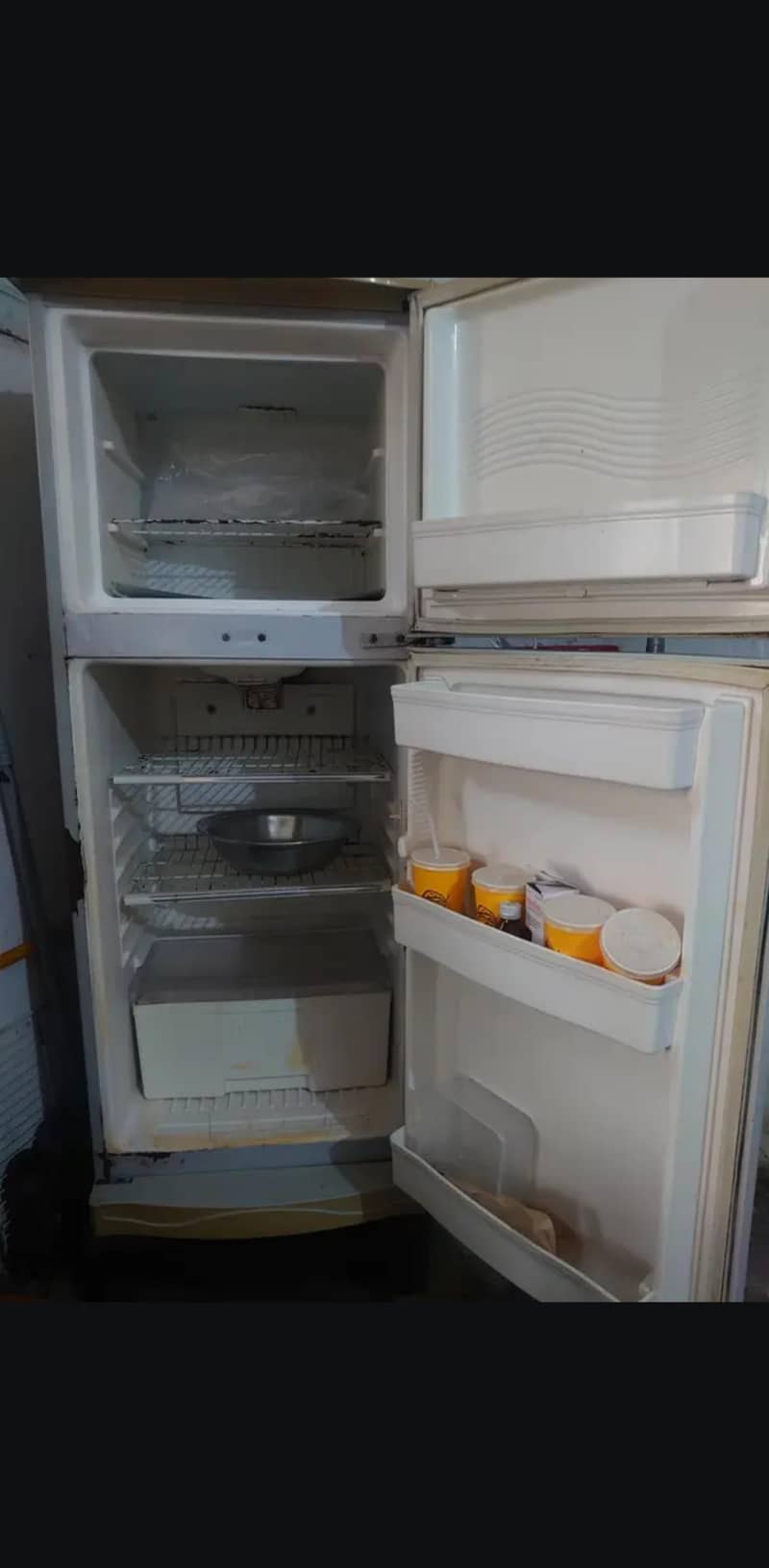 Refrigerator 1