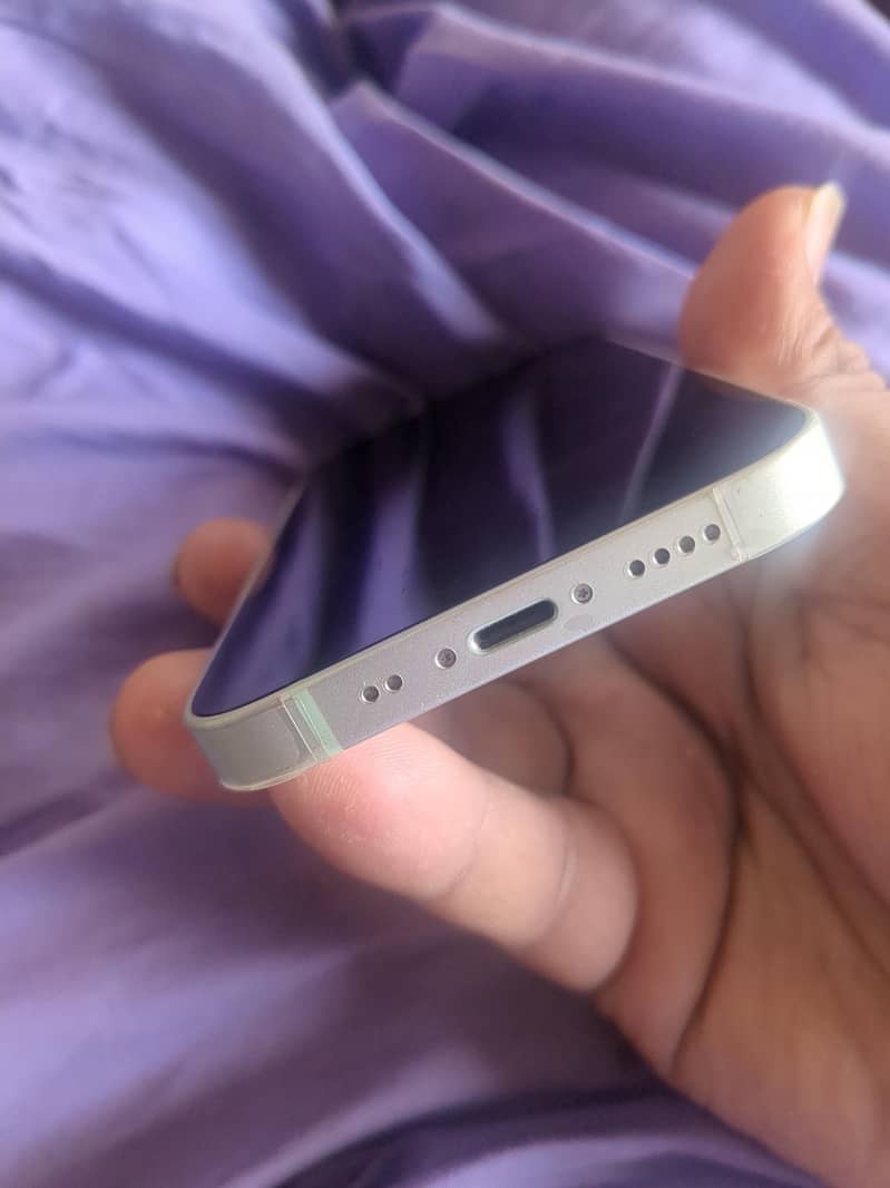 iphone 12 mini 3