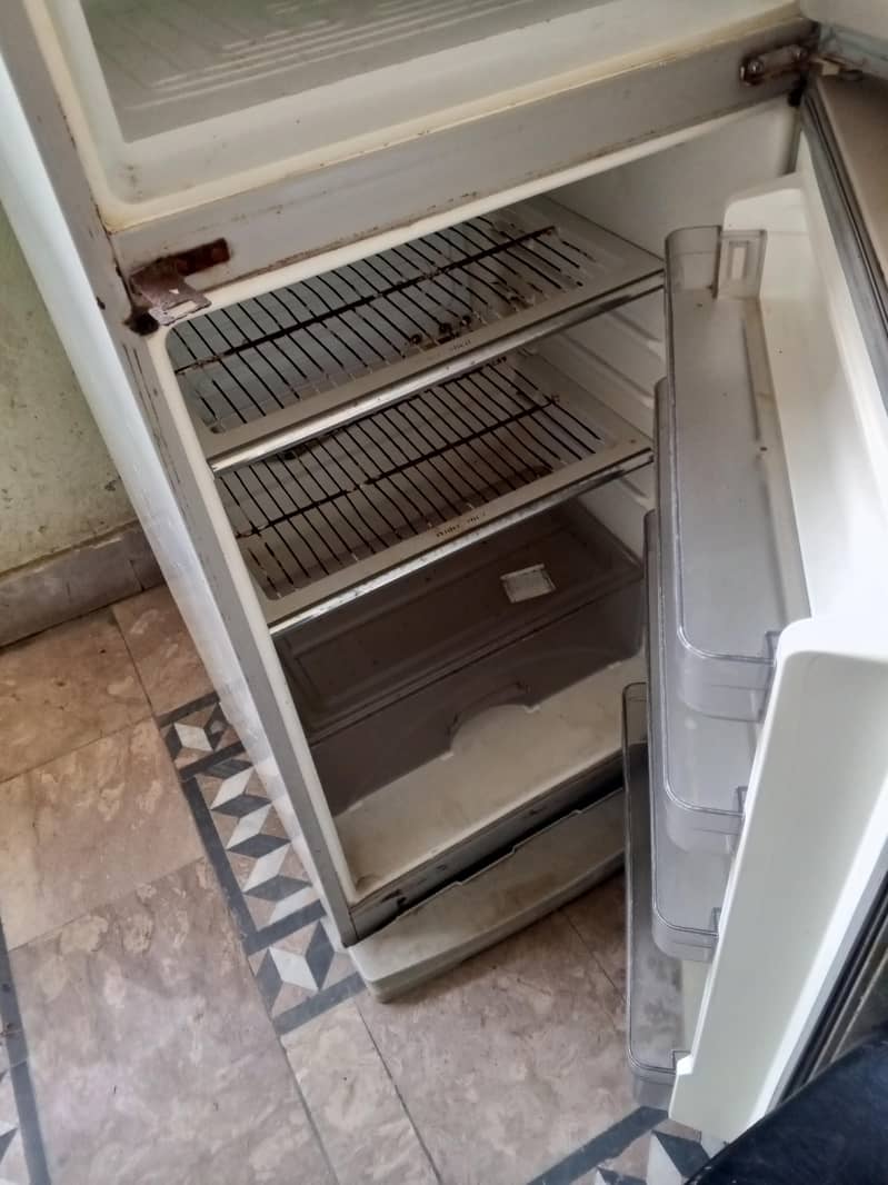Dawlance Fridge 3
