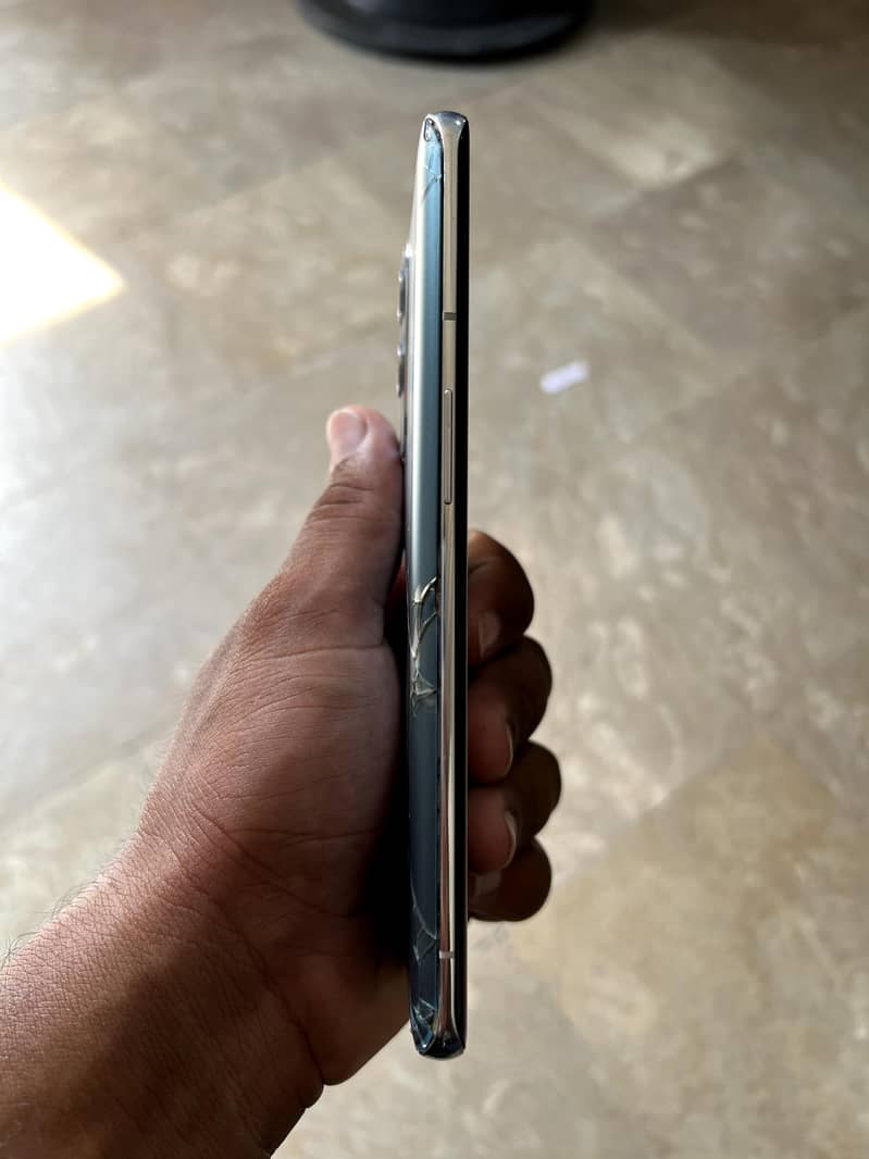 one plus 9 pro 1