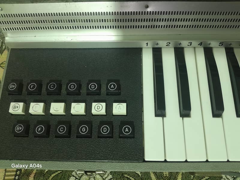 Electric Harmonium 3