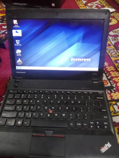 Lenovo Thinkpad laptop 10 gb ram mint condition with original charger
