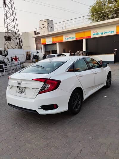 Honda civic 2020 model ug  urgent sale