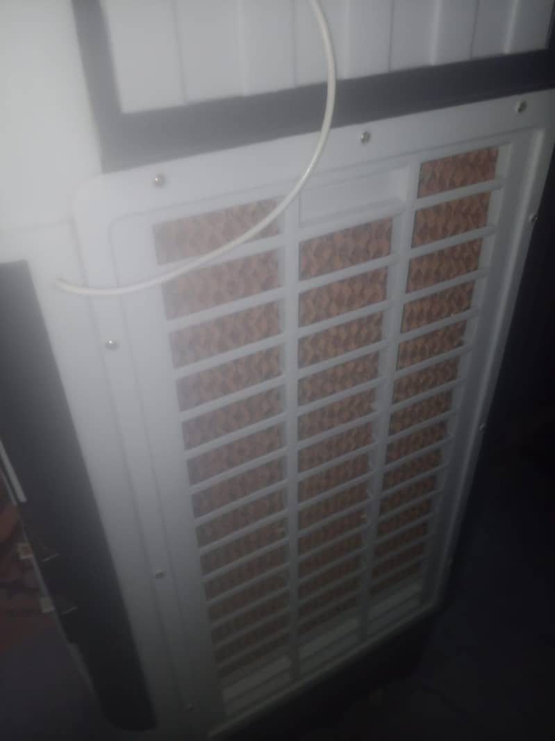 master room cooler 1