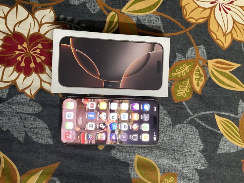 iPhone 16pro max 4
