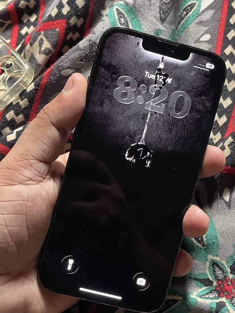 iPhone 13 Pro 2