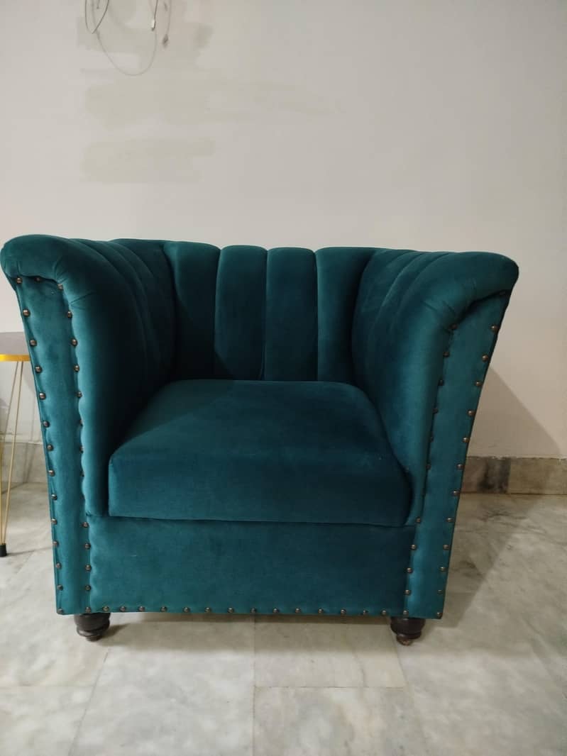 sofa with cover 0