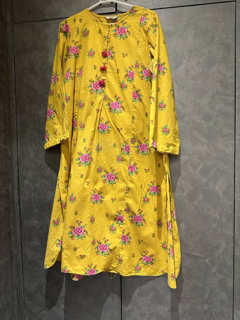 Preloved clothes different prices 14