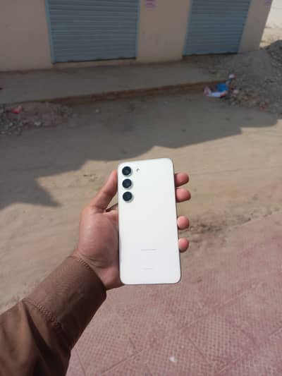 samsung s23 8/128