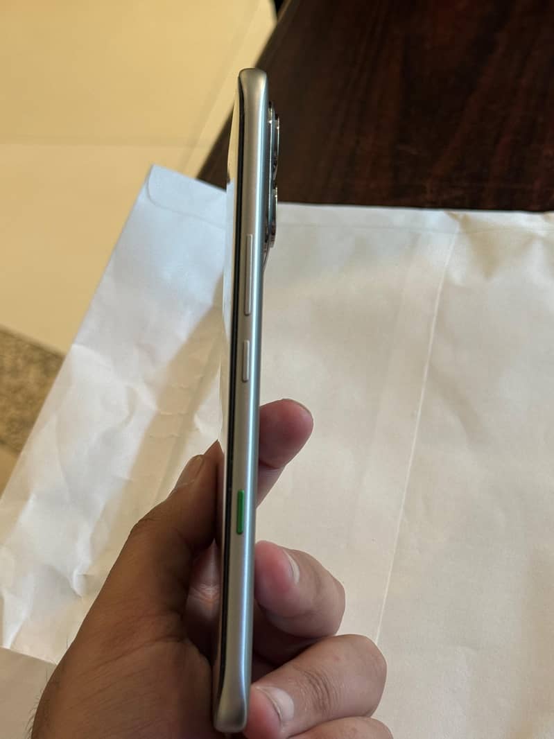 Infinix note edge 3