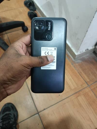 Redmi 10A back camera ka upar wala clas Breck ha Baki all ok ha