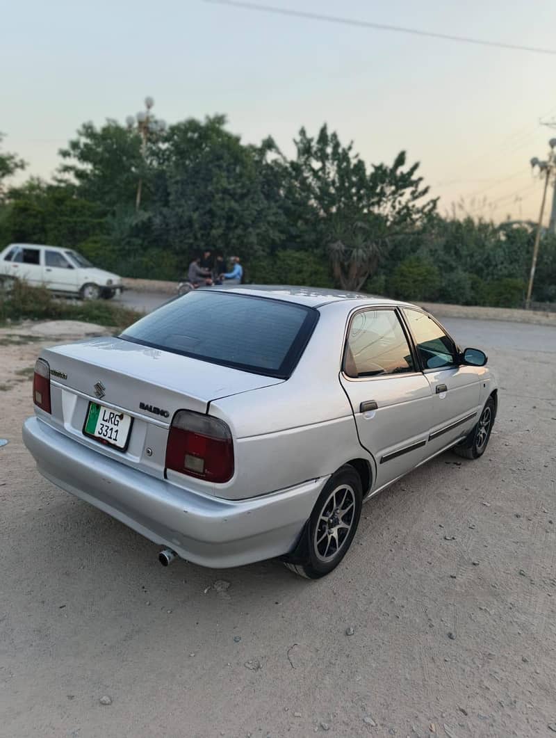 baleno 2002 model 4