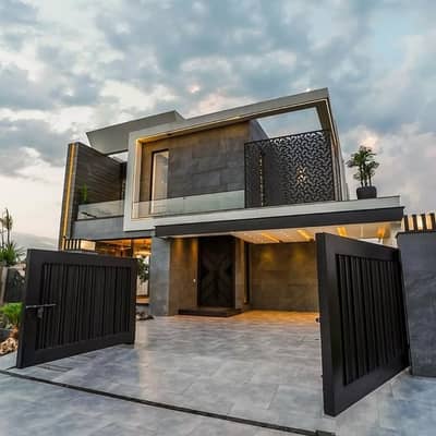 1 kanal house available for rent in DHA phase 6